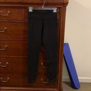 Lululemon full length leggings (black)